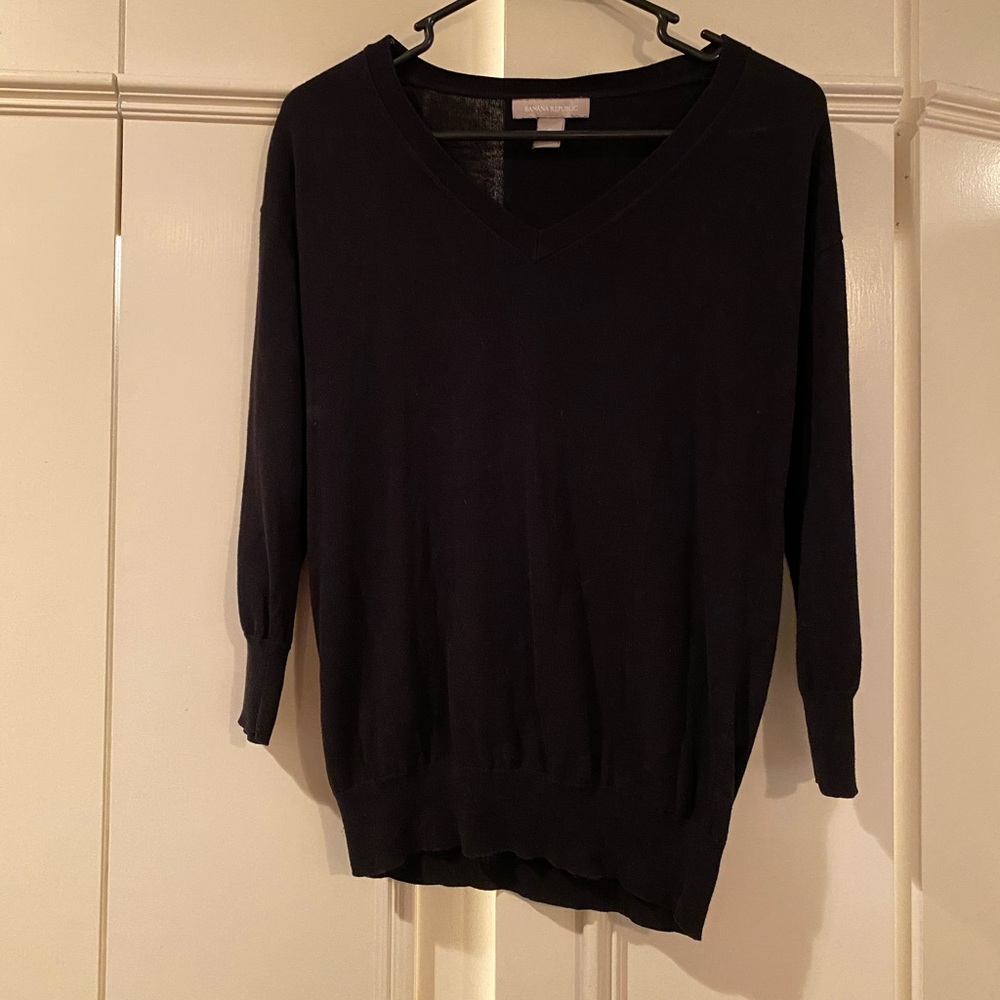 Banana Republic 3/4 sleeve black sweater. GUC